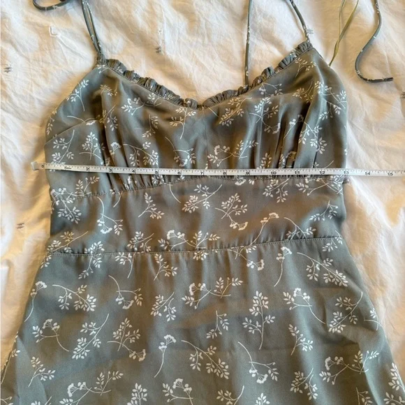 Abercrombie Green Floral Dress - Picture 3 of 4